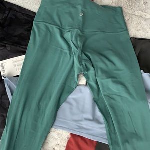 Green lululemon align 25”